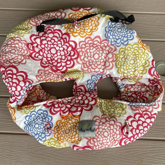 Itzy Ritzy Fresh Blooms Shopping Cart/ High Chair Cover Floral Colors NO STAINS - Picture 2 of 5